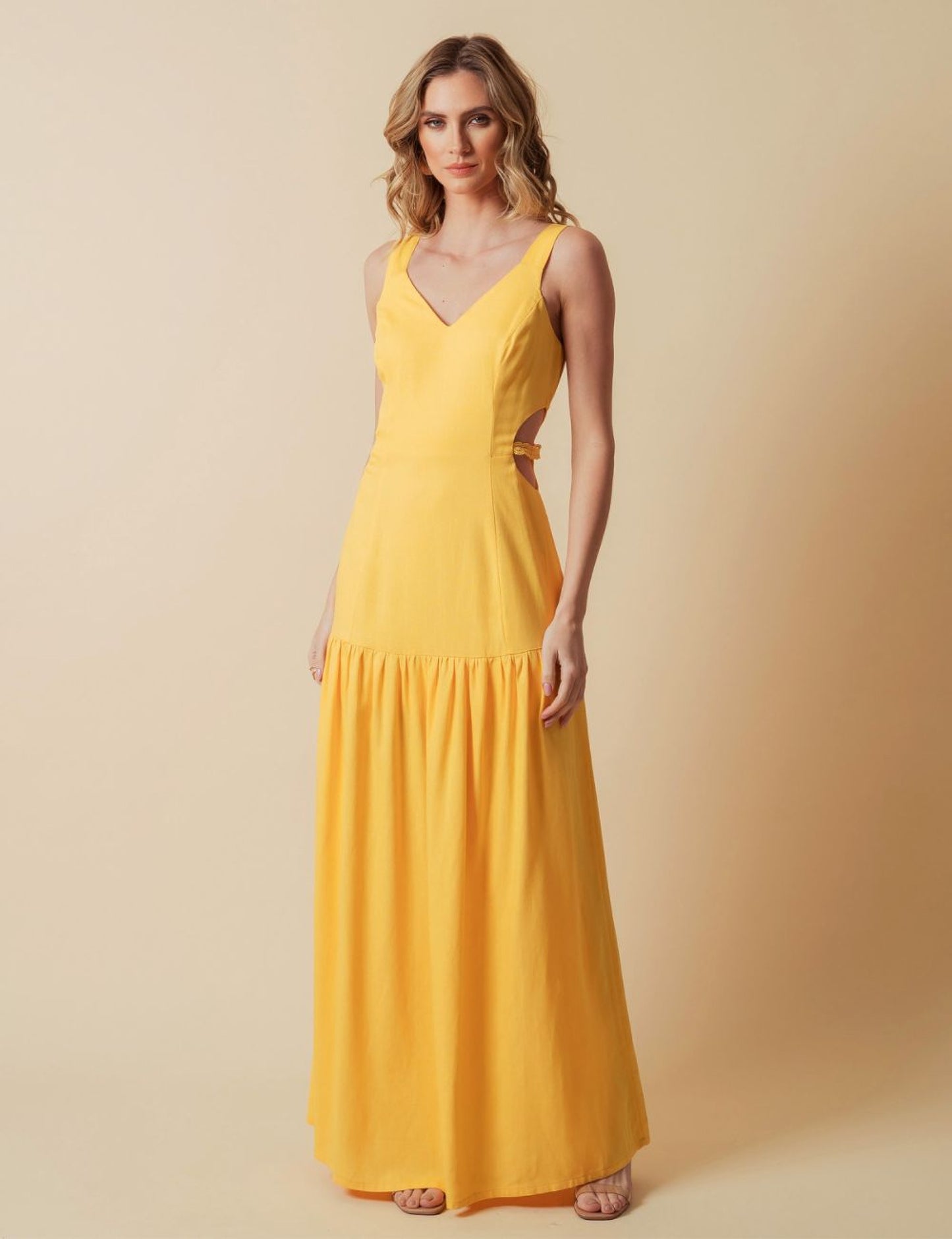 MADISON V-Neck Sleeveless Linen Maxi Dress