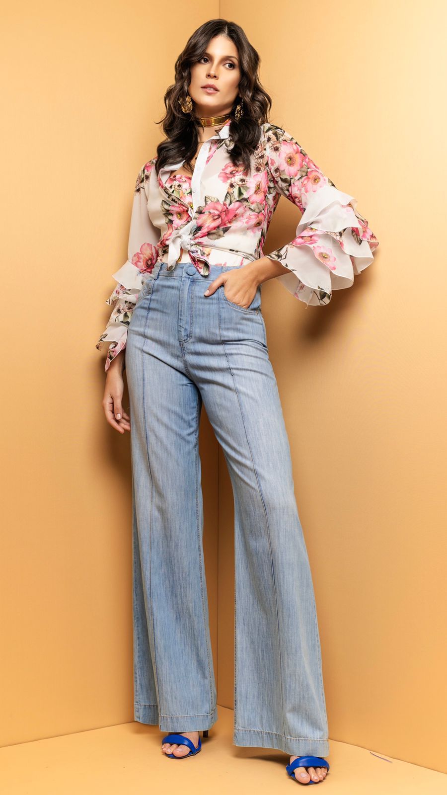 AMBER Floral Ruffled Long Sleeve Blouse